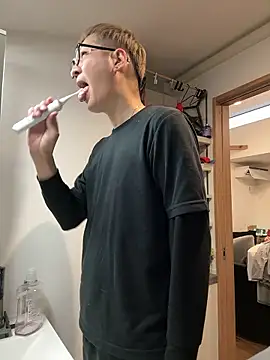 kensnb online show from March 18, 9:29 pm