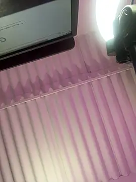 Snapshot of Natasha_by chatting on March 11, 3:23 pm Natasha by online show from March 11, 3:23 pm