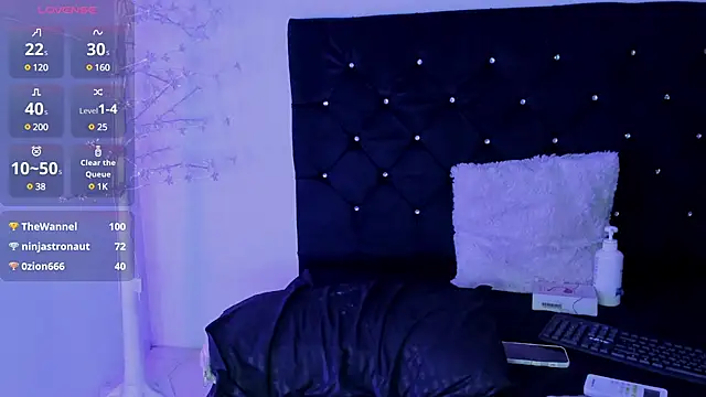 Snapshot of Natasha_by chatting on March 18, 6:59 pm Natasha by online show from March 18, 6:59 pm