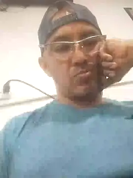 exmilitary online show from January 28, 1:18 am