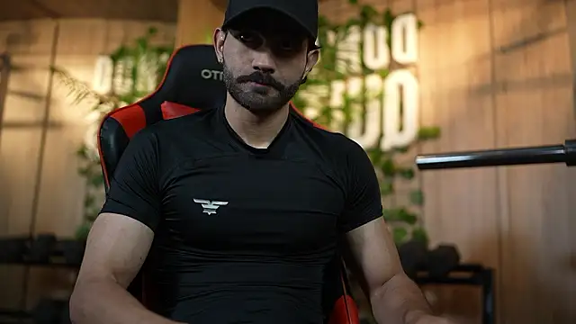 Snapshot of Austin_bolt chatting on December 4, 2:09 am Austin bolt online show from December 4, 2:09 am