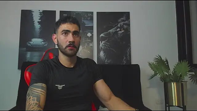 Snapshot of Austin_bolt chatting on March 11, 2:21 am Austin bolt online show from March 11, 2:21 am