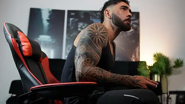 Snapshot of Austin_bolt chatting on September 20, 1:50 am Austin bolt online show from September 20, 1:50 am