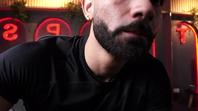 Snapshot of Austin_bolt chatting on September 28, 2:06 am Austin bolt online show from September 28, 2:06 am