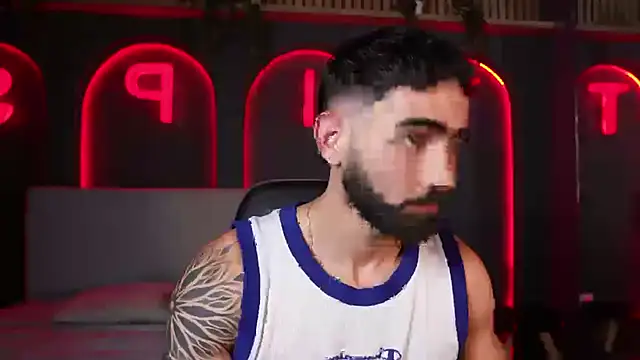 Snapshot of Austin_bolt chatting on October 18, 2:36 am Austin bolt online show from October 18, 2:36 am