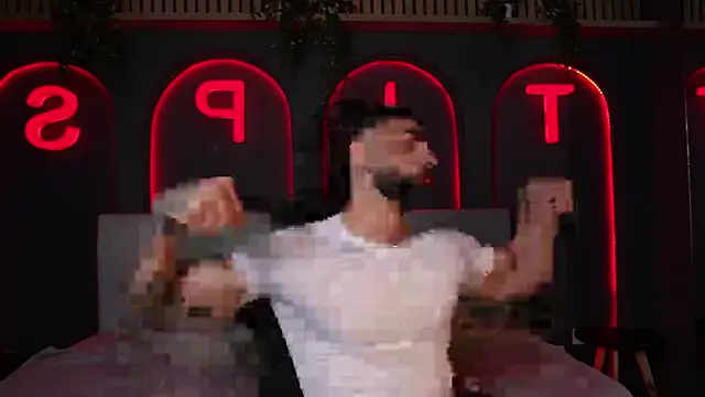 Snapshot of Austin_bolt chatting on November 5, 2:55 am Austin bolt online show from November 5, 2:55 am