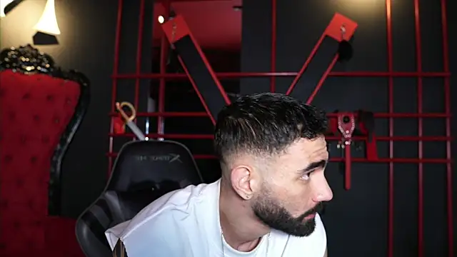 Austin bolt online show from March 13, 2:07 am