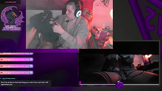 Snapshot of Rae-Suon chatting on March 15, 1:19 am Rae-Suon online show from March 15, 1:19 am