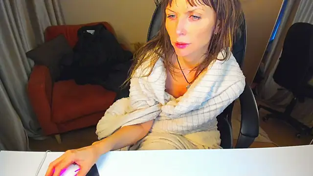 Elizabe th online show from January 22, 7:03 am