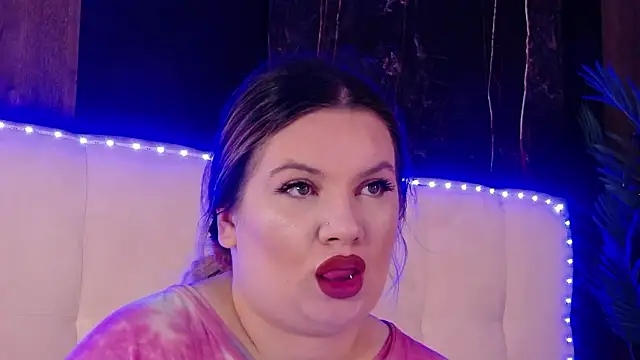 MelanieBrownn online show from March 18, 5:43 am