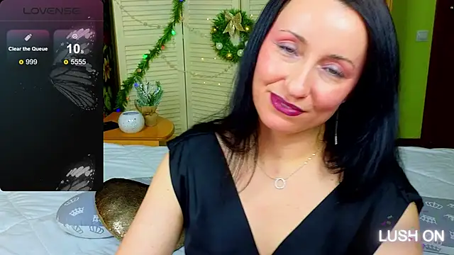Roxyy Star online show from December 12, 2:04 am