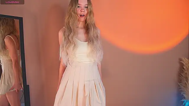  AlinaBailey online show from January 8, 8:16 am