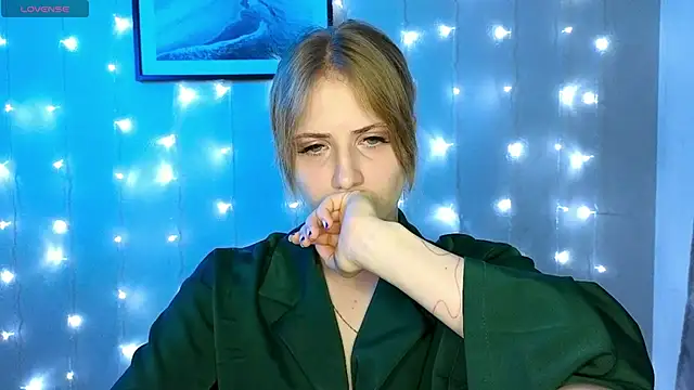 PureAlisMiracle online show from January 23, 10:22 pm