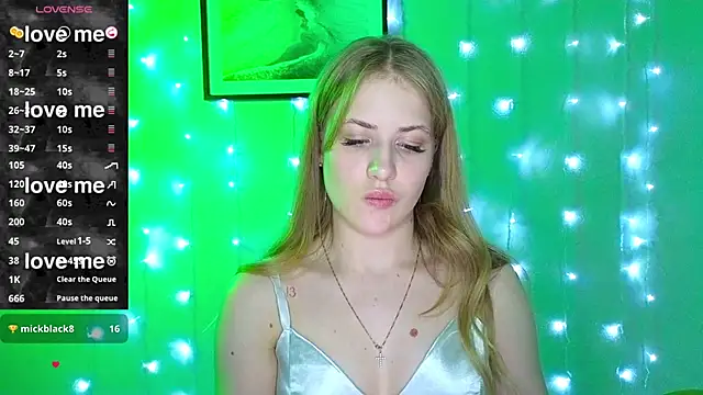 PureAlisMiracle online show from February 10, 11:13 pm