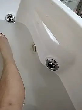 luana63 online show from March 1, 12:40 pm