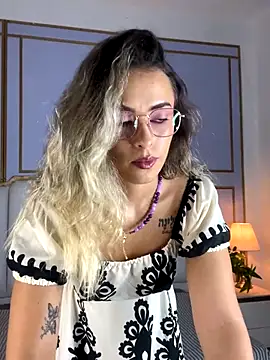 aziac10 online show from October 10, 11:42 am
