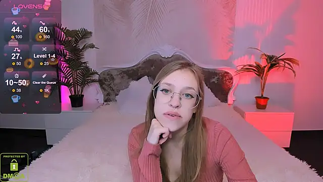 LayriantaVee online show from January 25, 7:06 am