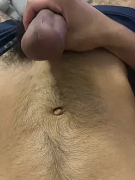 Hhiiiillliiii online show from June 19, 5:06 pm