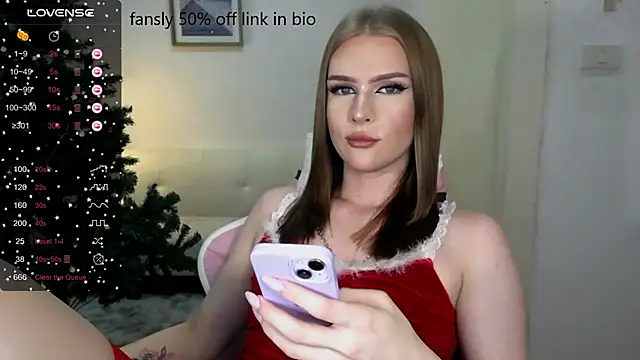 Snapshot of kellywayne7 chatting on December 28, 1:17 pm kellywayne7 online show from December 28, 1:17 pm