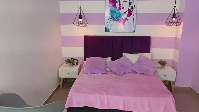 Scarlett  bell online show from March 17, 1:25 pm