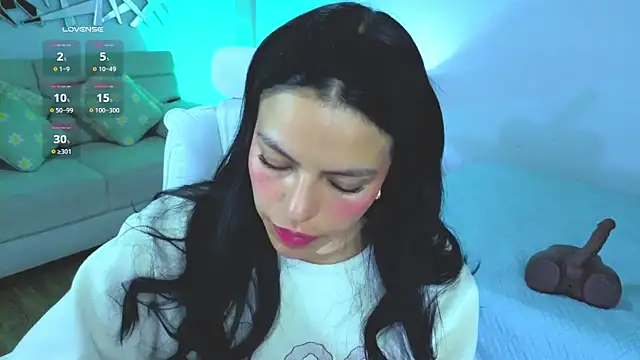 Eliie Ruizz online show from March 31, 4:13 am