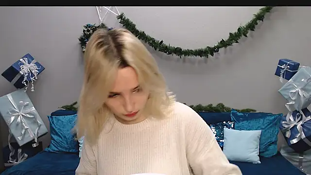 Snapshot of tendermeow chatting on December 4, 1:31 pm tendermeow online show from December 4, 1:31 pm