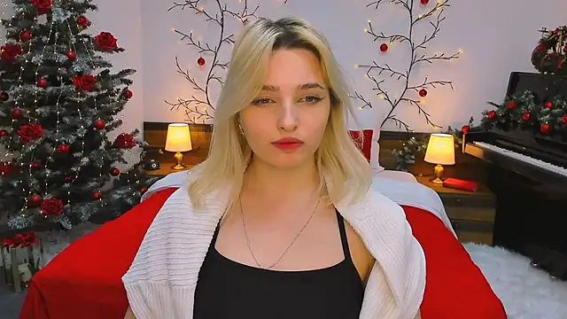 Snapshot of tendermeow chatting on December 5, 8:00 pm tendermeow online show from December 5, 8:00 pm