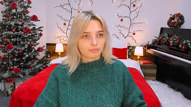 Snapshot of tendermeow chatting on December 12, 1:17 pm tendermeow online show from December 12, 1:17 pm