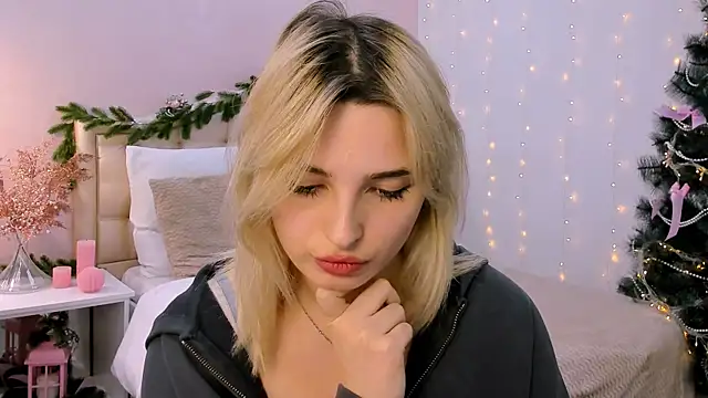 Snapshot of tendermeow chatting on January 20, 11:21 pm tendermeow online show from January 20, 11:21 pm