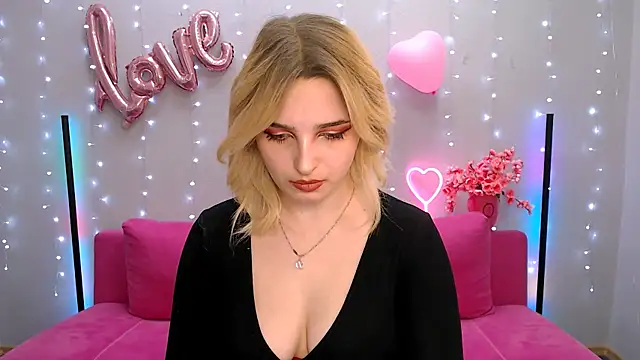 Snapshot of tendermeow chatting on February 12, 5:16 pm tendermeow online show from February 12, 5:16 pm