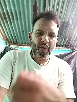 RogueTraveler online show from January 8, 5:59 pm