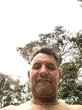 RogueTraveler online show from January 15, 9:29 pm