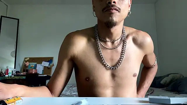 Snapshot of villanocat chatting on December 26, 9:37 pm villanocat online show from December 26, 9:37 pm