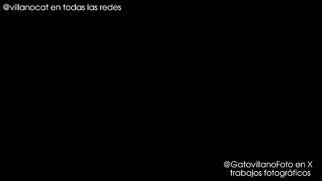 Snapshot of villanocat chatting on December 27, 2:47 am villanocat online show from December 27, 2:47 am