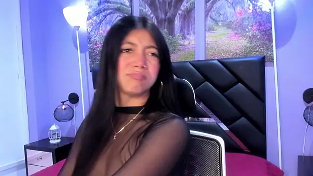 KimberlyVillaLobos online show from January 10, 11:01 am