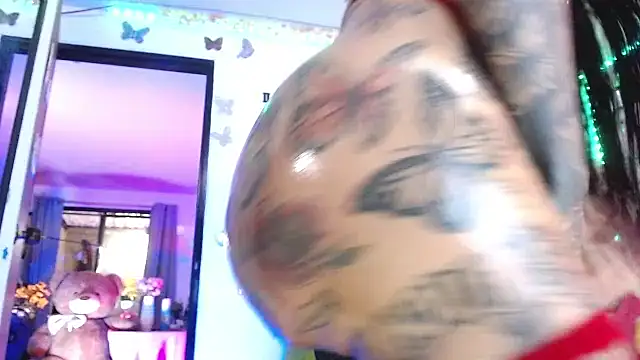 goddess BigassCock online show from February 19, 8:49 pm