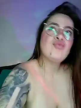 soofy   online show from February 6, 6:08 am