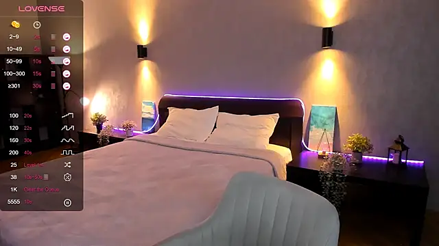 Snapshot of hannacheekss_ chatting on January 29, 5:19 am hannacheekss online show from January 29, 5:19 am