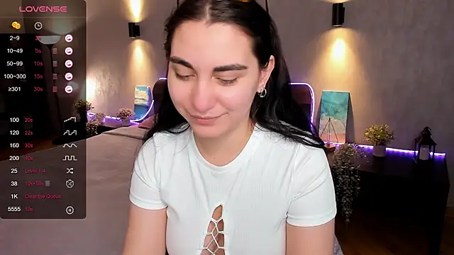 Snapshot of hannacheekss_ chatting on February 4, 5:10 am hannacheekss online show from February 4, 5:10 am