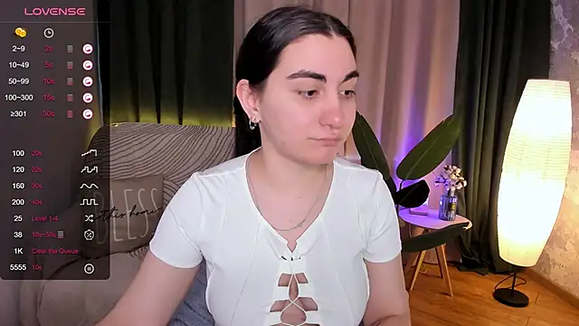 Snapshot of hannacheekss_ chatting on March 5, 7:16 am hannacheekss online show from March 5, 7:16 am