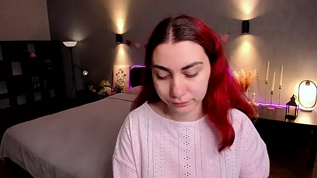 Snapshot of hannacheekss_ chatting on August 1, 2:11 am hannacheekss online show from August 1, 2:11 am