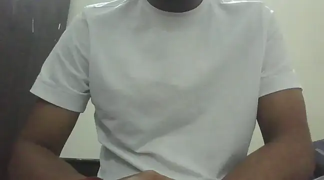 Snapshot of mohitsexy12 chatting on January 26, 5:44 pm mohitsexy12 online show from January 26, 5:44 pm