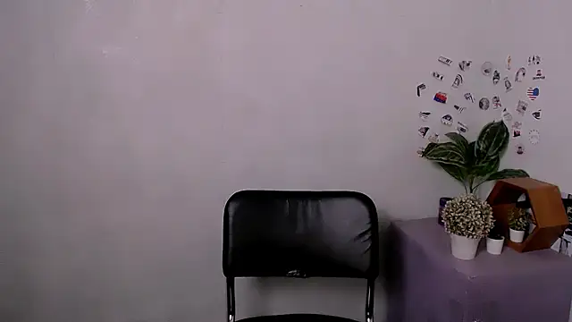 AliceSexyyy  online show from April 6, 3:15 am