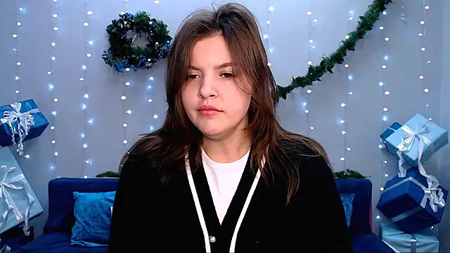 showmeparadise online show from December 11, 6:04 am