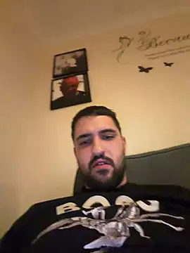 HornyDaddy6inch online show from April 19, 12:00 am