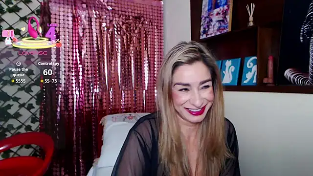 Snapshot of Madam_dali chatting on September 9, 2:38 pm Madam dali online show from September 9, 2:38 pm