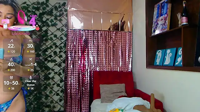 Snapshot of Madam_dali chatting on November 4, 12:37 pm Madam dali online show from November 4, 12:37 pm