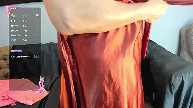 JennieRosse online show from October 11, 11:53 am