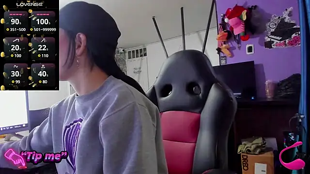 Tefannyy  online show from January 8, 10:58 pm