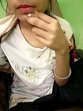 EACH 555 online show from December 2, 1:50 pm